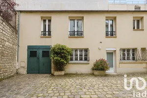 Townhouse at Paris (75016)