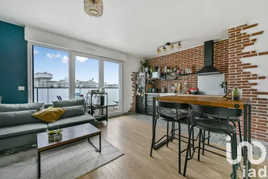 Apartment in Romainville (93230)