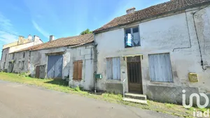 House at Arc-en-Barrois (52210)
