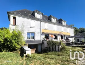 Building at Montsauche-les-Settons (58230)