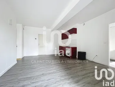 Apartment in Quincy-sous-Sénart (91480)