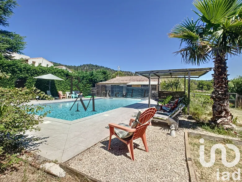 Maison 12 pièces 330 m² · à Rognes · 330 m² · 1 180 000 €