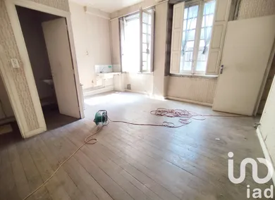 Apartment in Riom (63200)