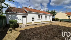 Pavillon à SAINT MACAIRE EN MAUGES (49450)