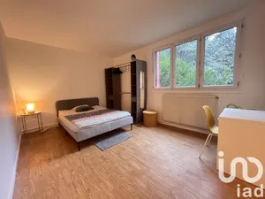 Appartement à Sainte-Geneviève-des-Bois (91700)