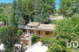 Architectural house at Saillans (26340)