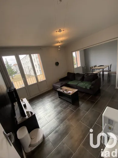 Appartement à La Chapelle-Saint-Luc (10600)