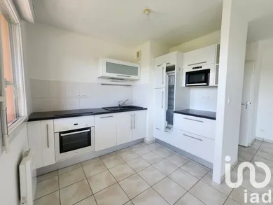 Apartment in Angers (49100)