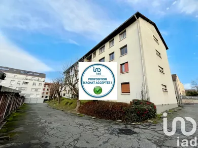 Apartment at Montmagny (95360)