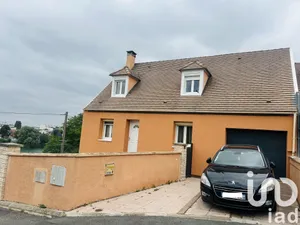 Traditional house at Montereau-Fault-Yonne (77130)