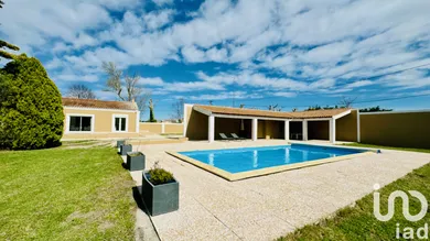 House at Entraigues-sur-la-Sorgue (84320)