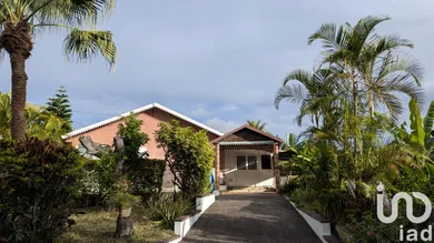 House at Entre-Deux (97414)