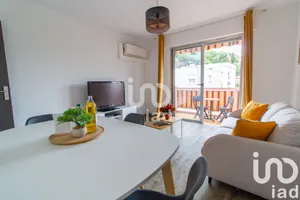 Apartment at Saint-Raphaël (83700)