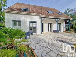 Traditional house at Saint-Fargeau-Ponthierry (77310)