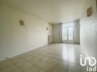Apartment in Beauvais (60000)