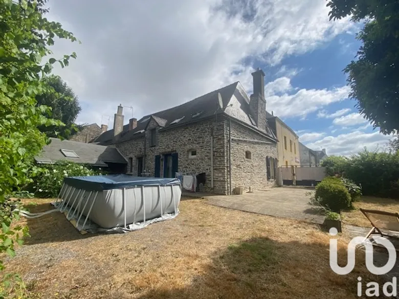 Maison 7 pièces 134 m² · à Ruffiac · 134 m² · 239 000 €