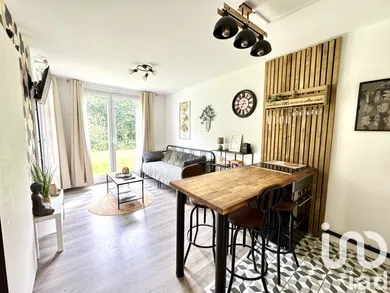 Apartment in Équemauville (14600)
