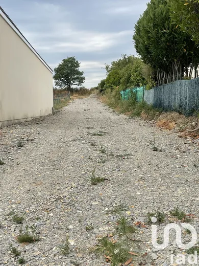 Land in Vue (44640)