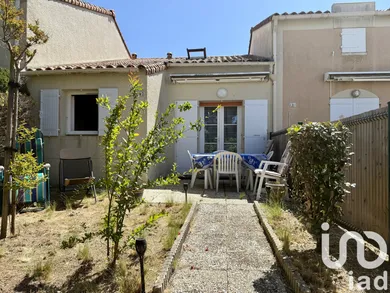 Apartment at Dolus-d'Oléron (17550)