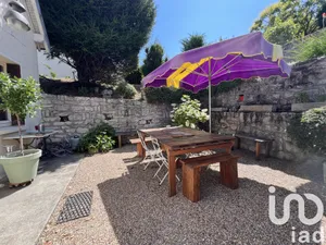 House at Thiverval-Grignon (78850)