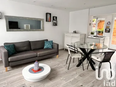 Townhouse at Noyon (60400)