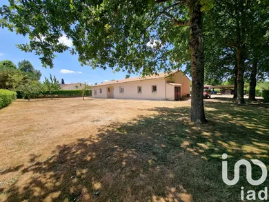 House in La Chapelle-Bertrand (79200)