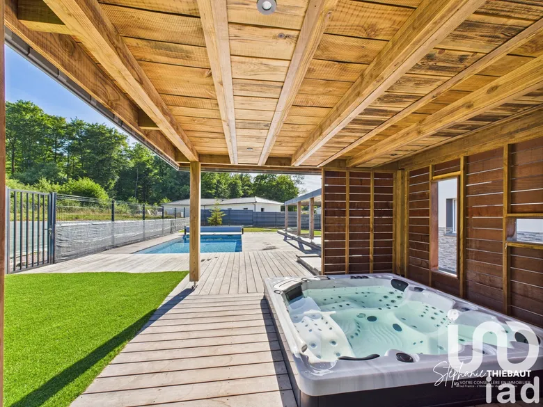 Maison 6 pièces 165 m² · à Les Forges · 165 m² · 499 000 €