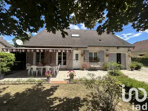Maison de village à L'Abergement-Sainte-Colombe (71370)