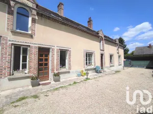 Maison à Everly (77157)