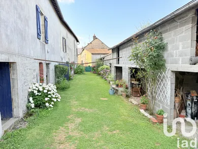 Maison de campagne à Villapourçon (58370)