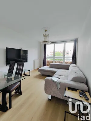 Apartment at Pantin (93500)