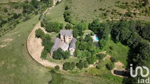 Manoir à BEDOUES COCURES (48400)