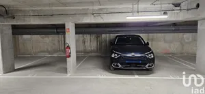 Parking at Verneuil-sur-Seine (78480)