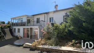 Ferme à Saint-Vincent (43800)
