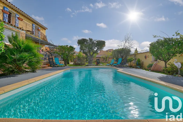 Maison 5 pièces 205 m² · à Bandol · 205 m² · 1 150 000 €