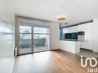 Appartement à Noisy-le-Grand (93160)