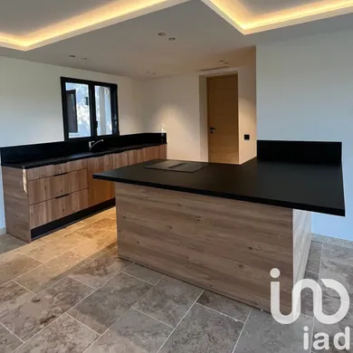 Maison à Les Arcs (83460)