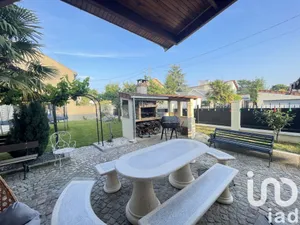 House at Villeneuve-le-Roi (94290)