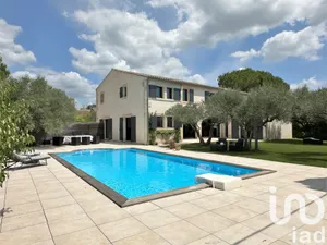 Maison à Uzès (30700)