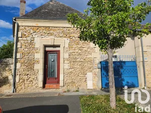 Maison à Montreuil-Bellay (49260)