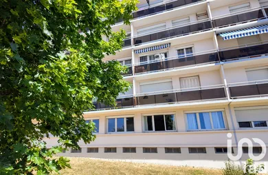 Appartement à Saint-Étienne (42100)