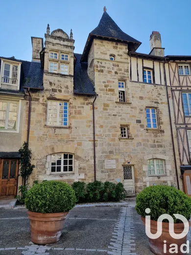 Building in Terrasson-Lavilledieu (24120)
