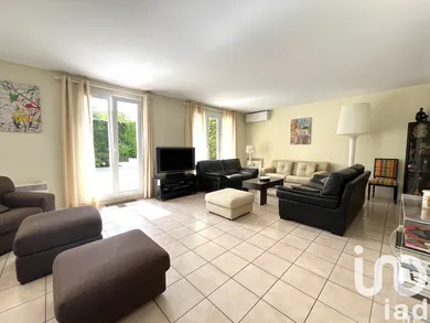 Maison à Noisy-le-Roi (78590)