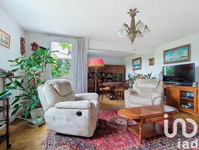 Apartment at Roissy-en-Brie (77680)