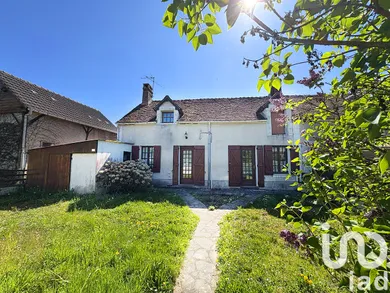 Village house at Saint-Martin-des-Champs (89170)