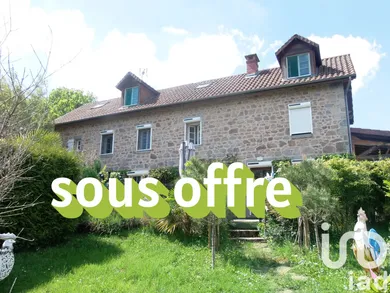 Maison de village à Mérinchal (23420)