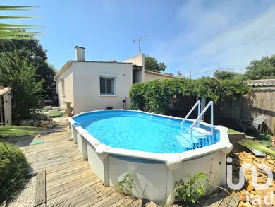 House at Remoulins (30210)