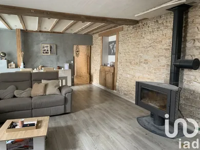 Village house at Touillon (21500)