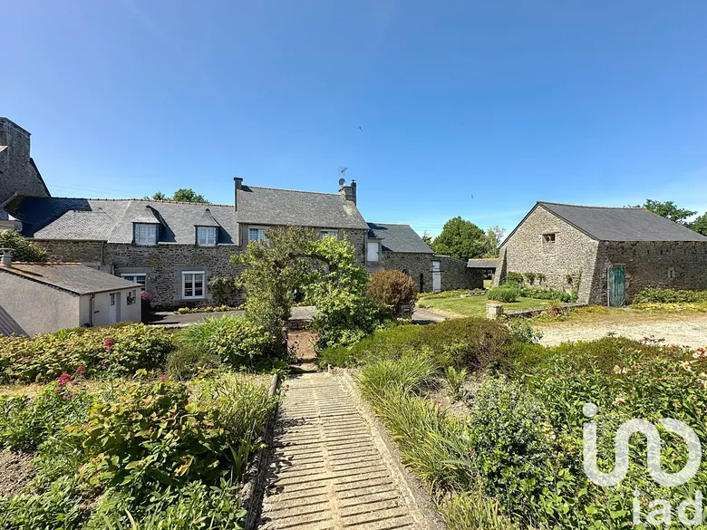 Maison 7 pièces 146 m² · à Plancoët · 146,1 m² · 260 000 €