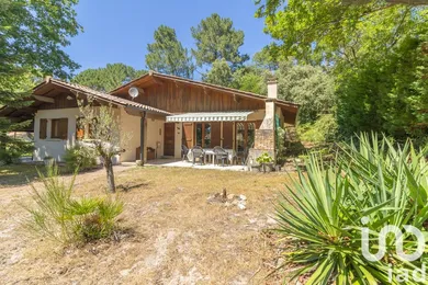 Maison traditionnelle à Carcans (33121)